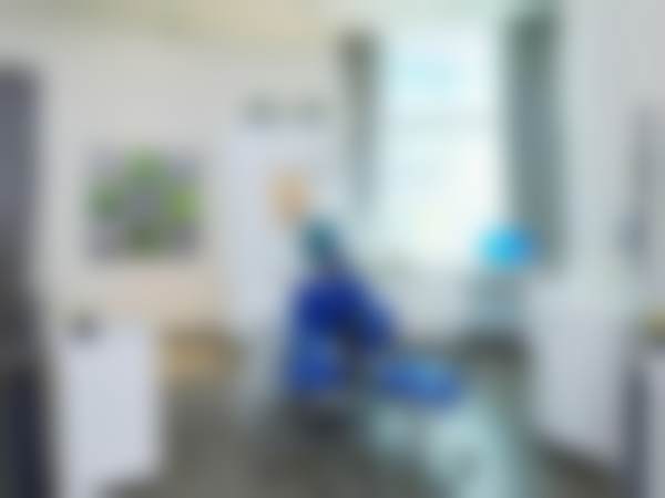 上海鼎植八八口腔门诊部(陆家嘴1088店)徐九波医生口碑评价如何?