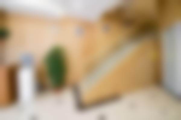 上海秋左启瑞口腔门诊部营业时间