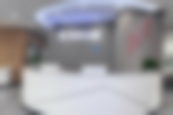 呼和浩特天牙口腔门诊部殷杰审美风格怎么样？看他用微创种植兼顾牙齿功能与面部美观超绝！ 