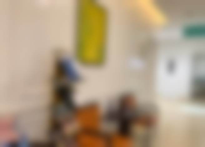 西安新城团圆口腔医院贾琦医生做成人纤维带松动牙固定技术好不好？