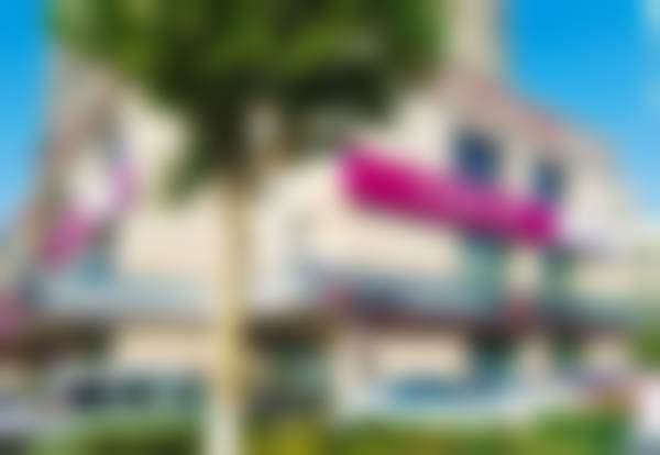 西安雁塔惟真口腔门诊部地址