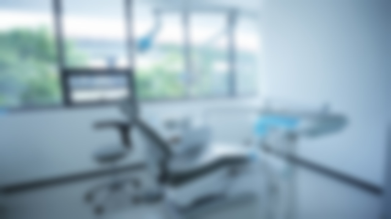 成都团圆口腔医院（高新院区）的王旗医生怎么样？种植牙技术精湛+服务贴心，患者口碑超棒！ 