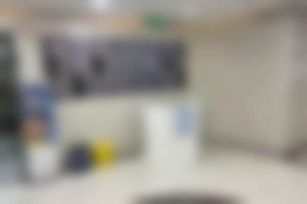 上海卡瓦口腔门诊部医生简介