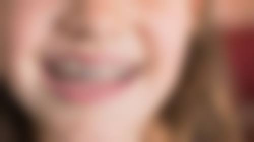 玉林华康口腔门诊部地址