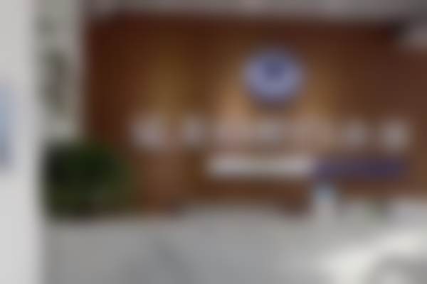 阿拉尔亿美口腔门诊部营业时间