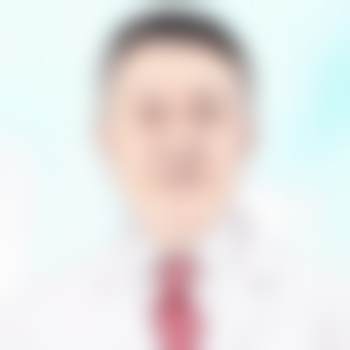 深圳美莱口腔黄盛兴医生做半口种植牙技术好不好？