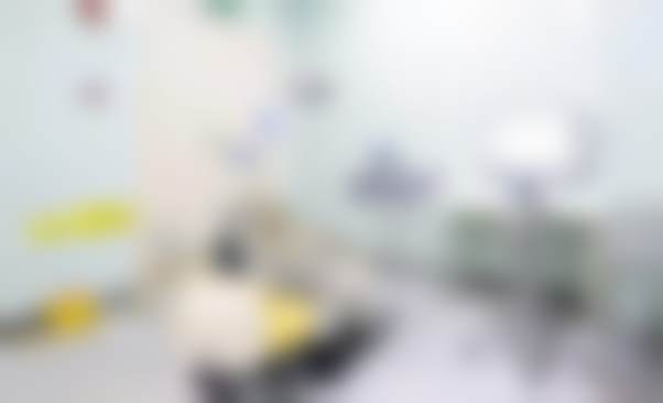 深圳亲和口腔诊所医生简介