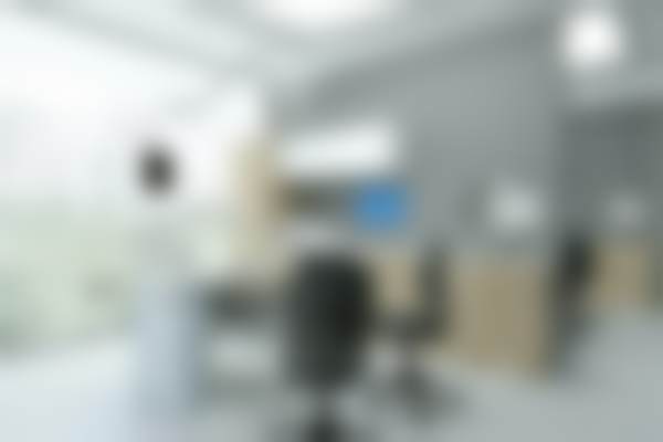 成都西南口腔医院张娜医生的专精背景如何？