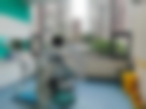 深圳宝坪格伦菲尔口腔门诊部吴星岐医生技术好不好？
