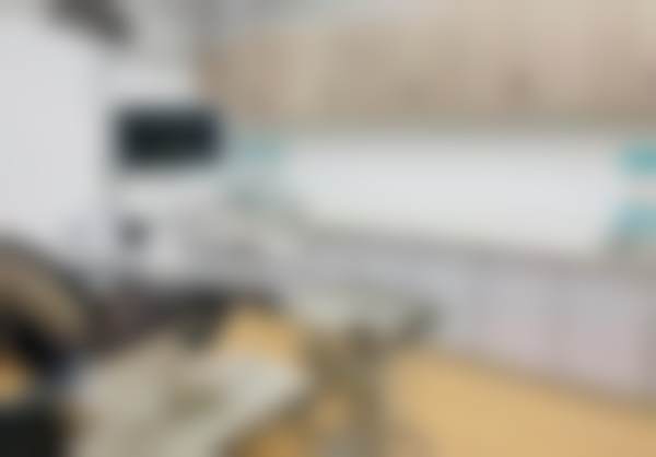 岳阳牙歪歪口腔医院科普：冷光美白适合哪些人呢？