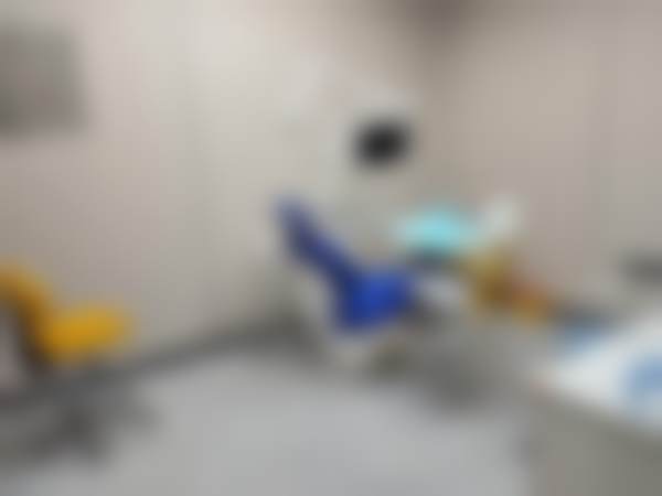鹰潭方正口腔门诊部地址